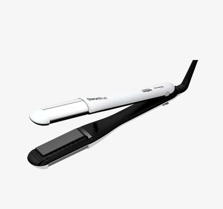 Lisseur vapeur Steampod 4 de L'Oréal Professionnel, design blanc et noir, technologie vapeur brevetée